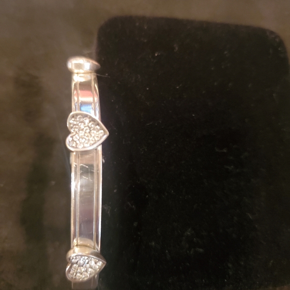 Chara Heart Cuff Bracelet - Picture 8 of 8